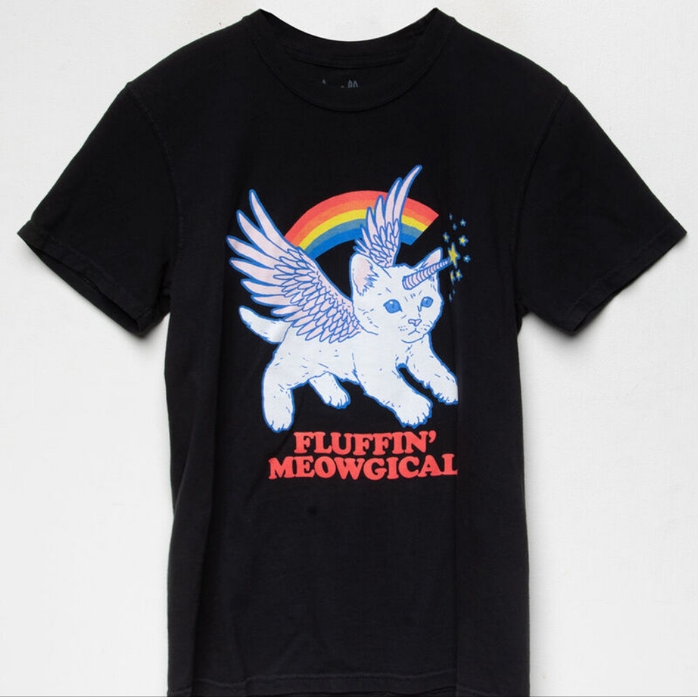 Fluffin' Meowgical Tee